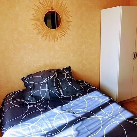 Studio 6 Avec Wifi Limoges Bagian luar foto